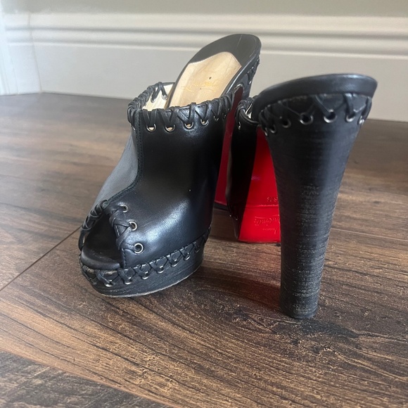 Christian Louboutin Sablina Mule Heels - Sz 36.5 - Picture 1 of 5